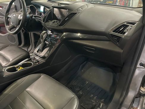 Used 2014 Ford Escape Titanium w/ Equipment Group 401A image 19