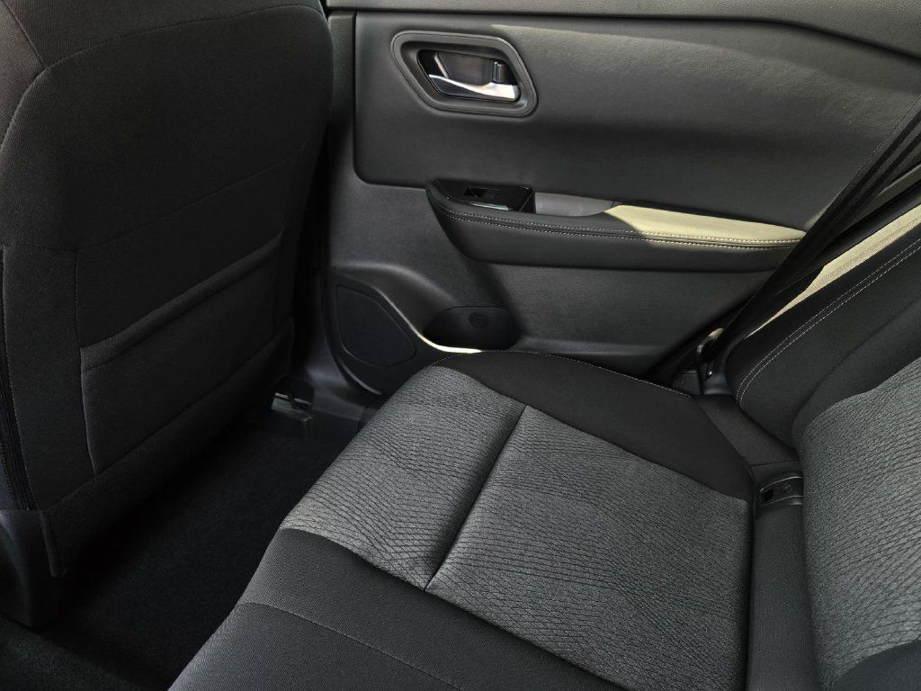 New 2026 Nissan Rogue SV AWD/4WD image 13