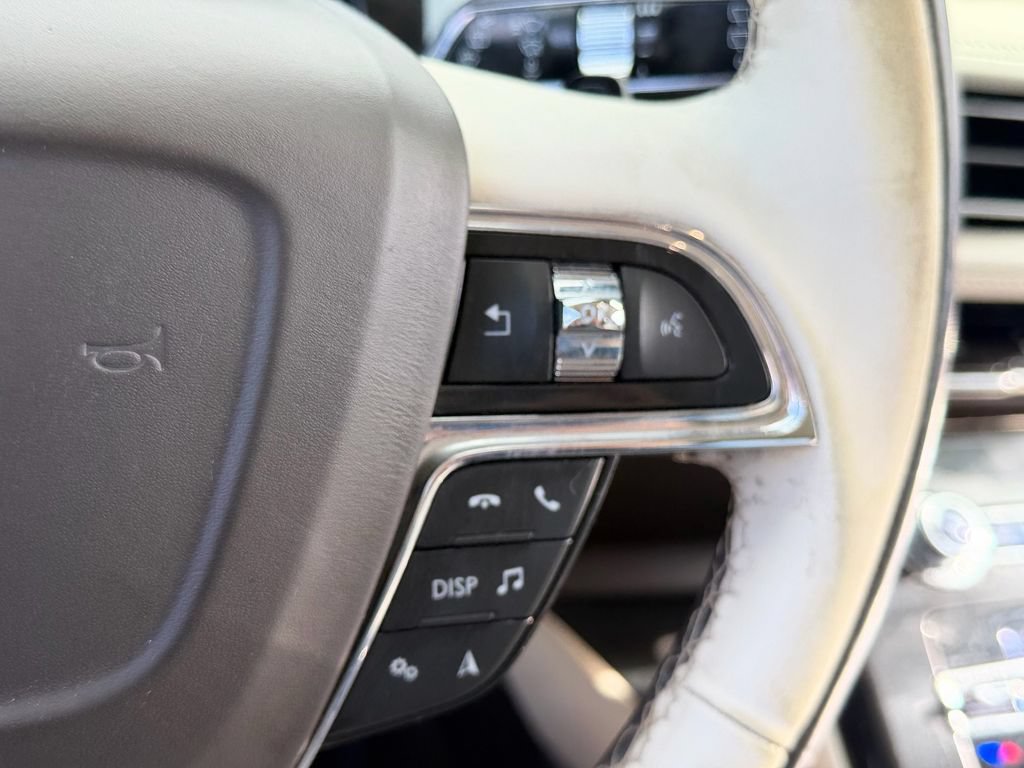 Used 2023 Lincoln Nautilus Black Label AWD/4WD image 15