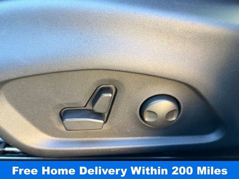 New 2026 Jeep Compass Latitude w/ Sun and Sound Group image 15