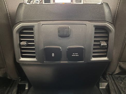 Used 2019 Ford F150 XLT w/ Equipment Group 302A Luxury AWD/4WD image 33