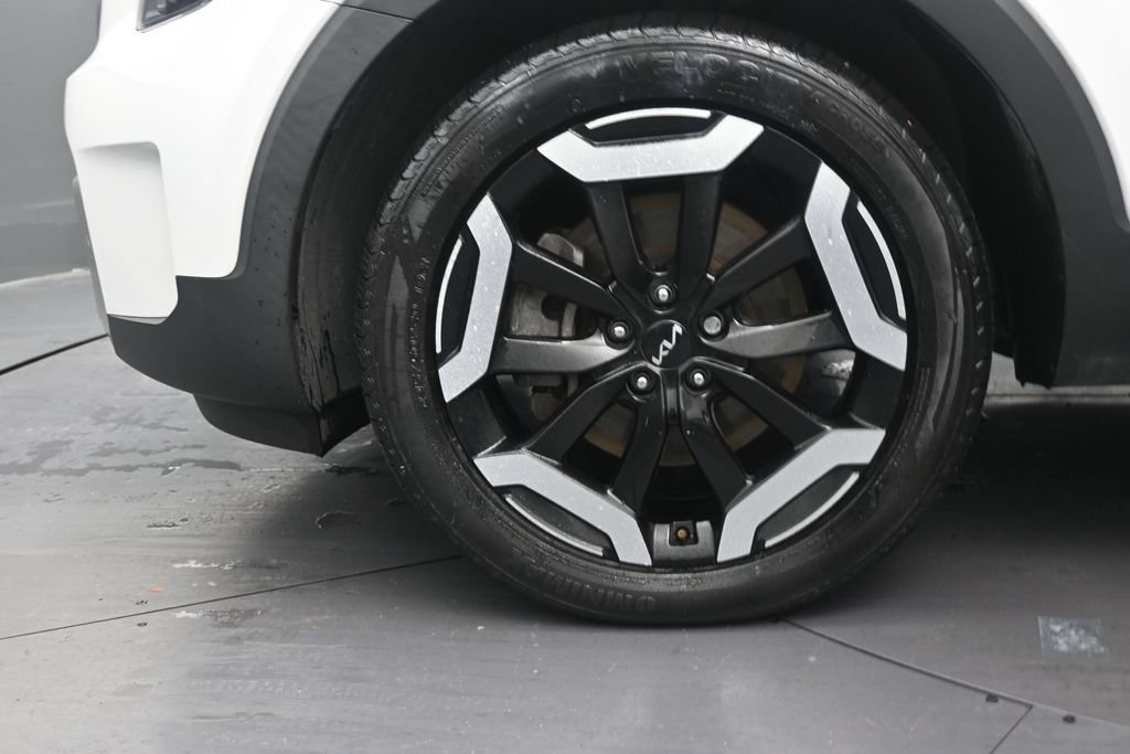 Used 2023 Kia Telluride S AWD/4WD image 13