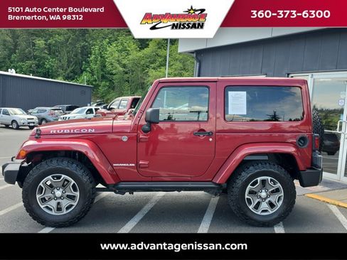 Used 2013 Jeep Wrangler Rubicon w/ PWR Convenience Group AWD/4WD image 2