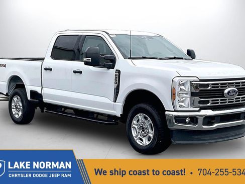 Used 2025 Ford F250 XLT image 1