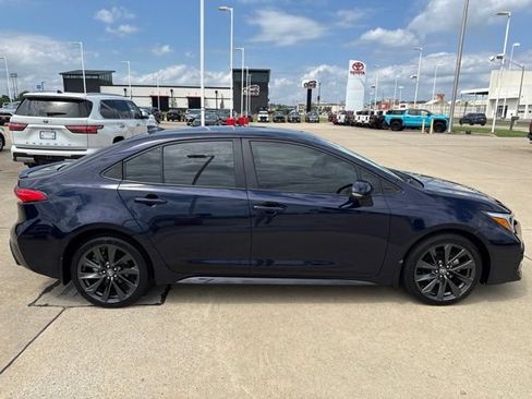 Certified 2024 Toyota Corolla SE FWD image 3