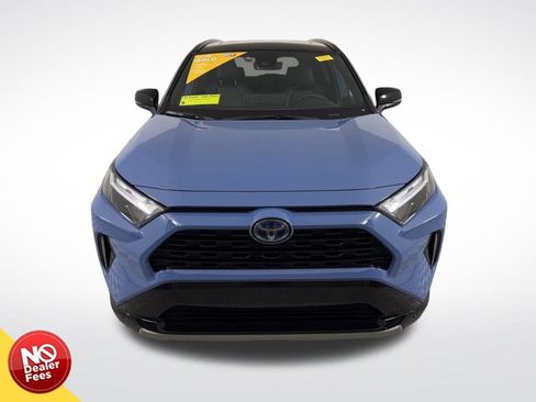 Used 2024 Toyota RAV4 XSE AWD/4WD image 9