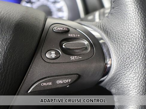 Used 2024 Nissan Murano SV w/ SV Midnight Edition Package image 3