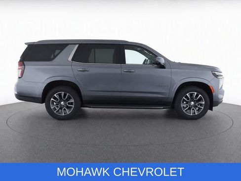 Used 2021 Chevrolet Tahoe LT AWD/4WD image 9