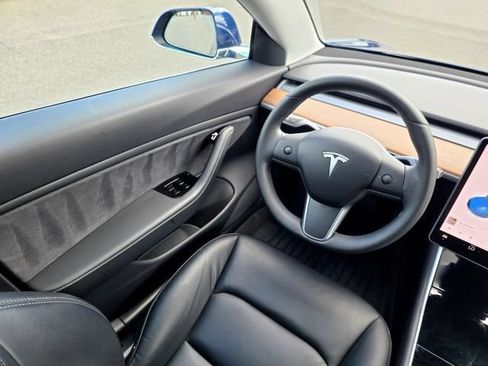 Used 2019 Tesla Model 3 Long Range AWD/4WD image 24