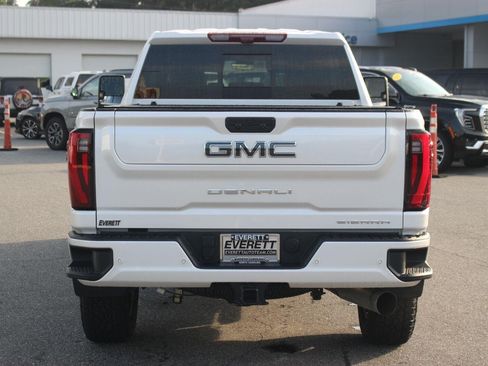 Used 2025 GMC Sierra 2500 Denali Ultimate AWD/4WD image 6