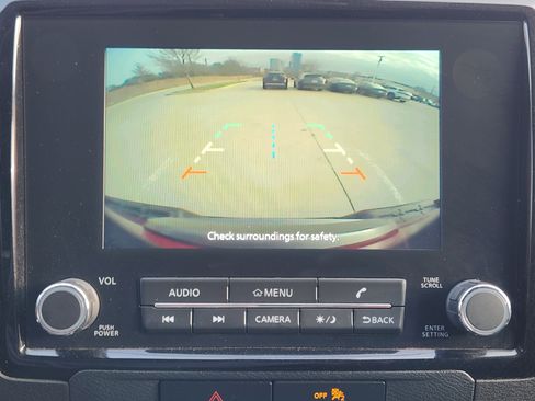 Used 2022 Nissan Frontier SV image 18