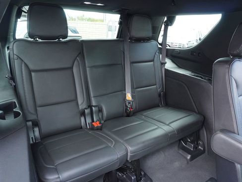 Used 2023 GMC Yukon Denali AWD/4WD image 10