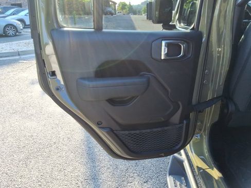 Used 2025 Jeep Wrangler Unlimited Sport AWD/4WD image 20