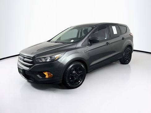 Used 2018 Ford Escape S FWD image 3