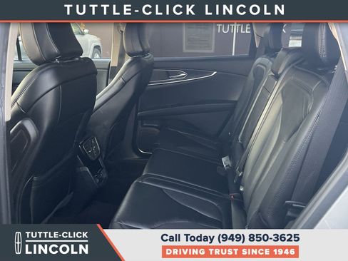 Certified 2021 Lincoln Nautilus FWD w/ Equipment Group 101A image 18