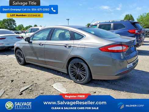 Used 2014 Ford Fusion SE w/ Equipment Group 202A FWD image 3