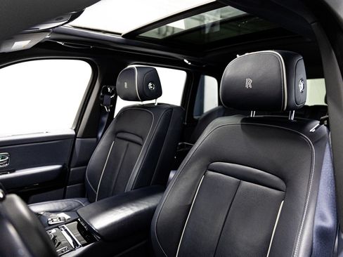 Used 2020 Rolls-Royce Cullinan image 45