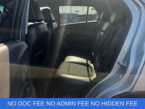 Used 2022 Chevrolet Trax LT w/ Sport Edition AWD/4WD image 28