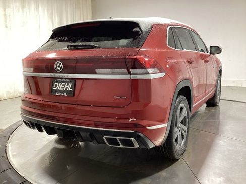 Used 2024 Volkswagen Atlas Cross Sport SEL R-Line image 7