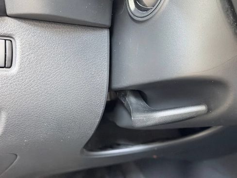 Used 2023 Nissan Rogue SV AWD/4WD image 41