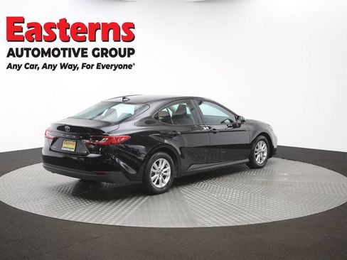 Used 2025 Toyota Camry LE FWD image 39