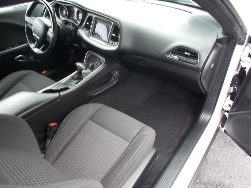 Used 2019 Dodge Challenger SXT RWD image 21