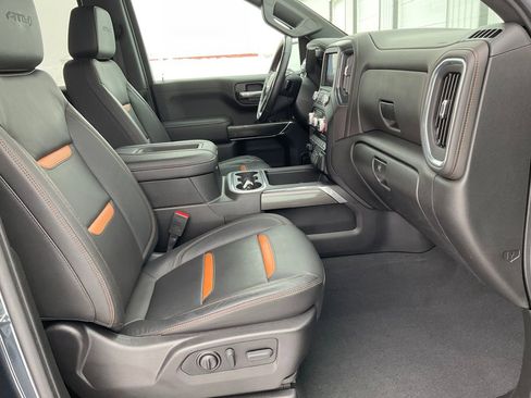 Used 2021 GMC Sierra 1500 AT4 image 19