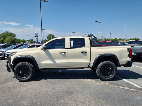 New 2025 Chevrolet Colorado Trail Boss AWD/4WD image 2