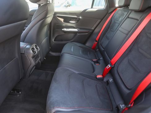 Used 2026 Mercedes-Benz GLC 43 AMG 4MATIC image 15