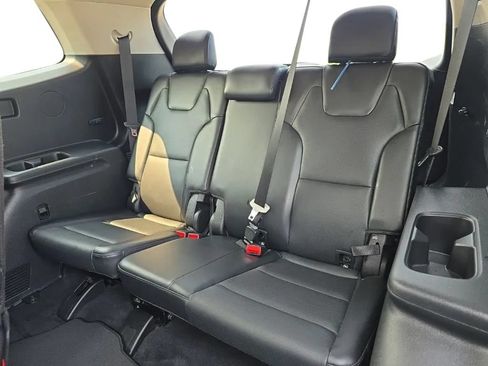 Used 2022 Kia Telluride EX w/ EX Premium Package FWD image 15