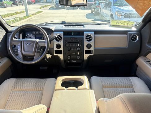 Used 2010 Ford F150 XLT image 8
