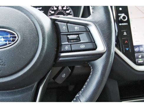 Used 2025 Subaru Ascent Limited AWD/4WD image 16