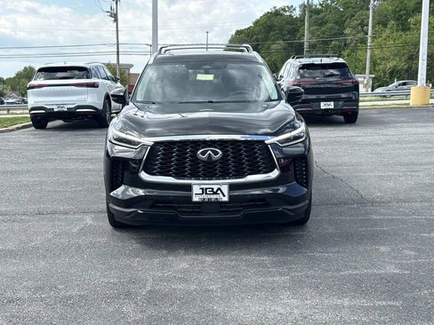 Certified 2025 INFINITI QX60 Luxe w/ Cargo Package AWD/4WD image 23