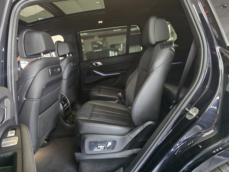 Used 2020 BMW X7 M50i w/ Executive Package AWD/4WD image 12