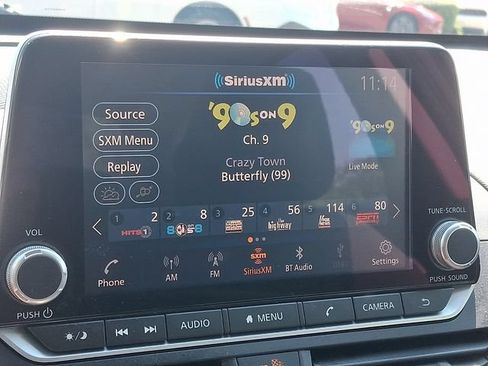 Used 2023 Nissan Altima 2.5 SV FWD image 18