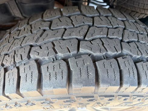 Used 2015 Ford F150 Lariat AWD/4WD image 19