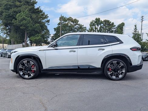 Used 2023 BMW XM w/ M Driver's Package image 26