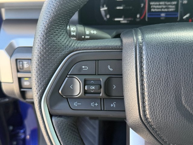 Used 2025 Toyota Tacoma TRD Sport AWD/4WD image 16