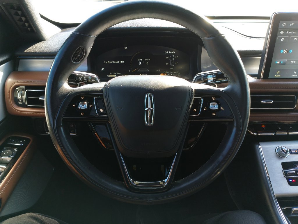Used 2021 Lincoln Aviator Reserve AWD/4WD image 27