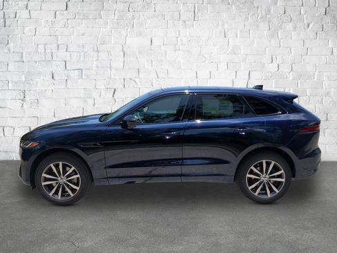New 2026 Jaguar F-PACE R-Dynamic S image 3
