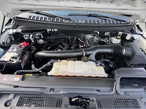 Used 2024 Ford Expedition Max King Ranch image 9