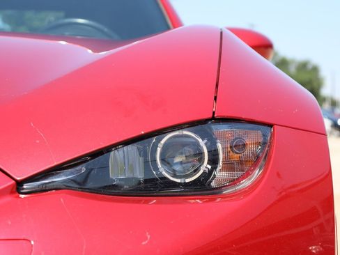 Used 2017 MAZDA MX-5 Miata RF Grand Touring image 7