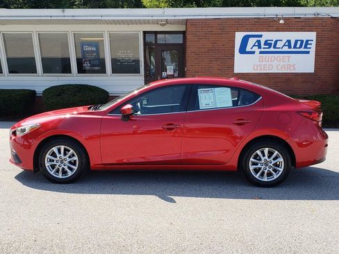 Used 2014 MAZDA MAZDA3 i Grand Touring FWD image 2