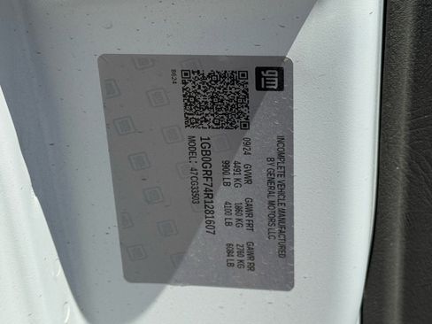 New 2024 Chevrolet Express 3500 w/ Power Convenience Package image 25