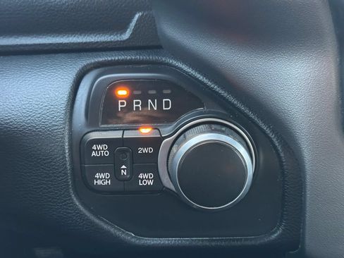 Used 2020 RAM 1500 Big Horn AWD/4WD image 32