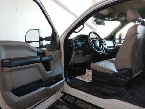 Used 2018 Ford F350 XL AWD/4WD image 19