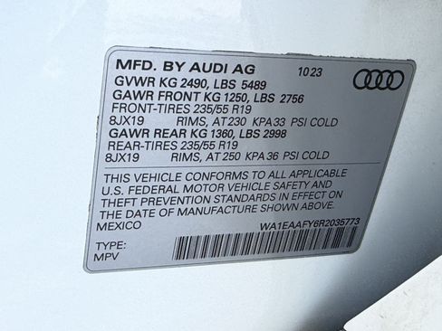 Used 2024 Audi Q5 2.0T Premium Plus w/ Premium Plus Package AWD/4WD image 38