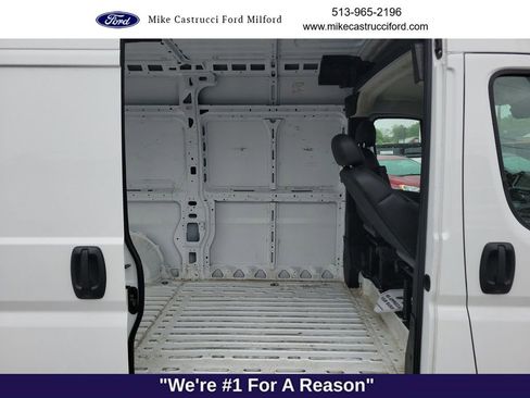 Used 2024 RAM ProMaster 2500 w/ Convenience Group FWD image 26
