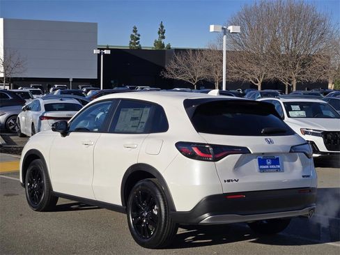 New 2026 Honda HR-V Sport image 6