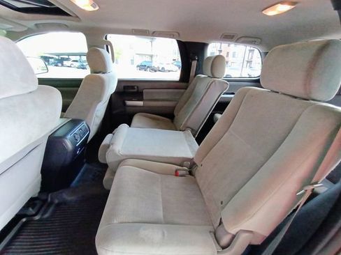 Used 2020 Toyota Sequoia SR5 RWD image 64